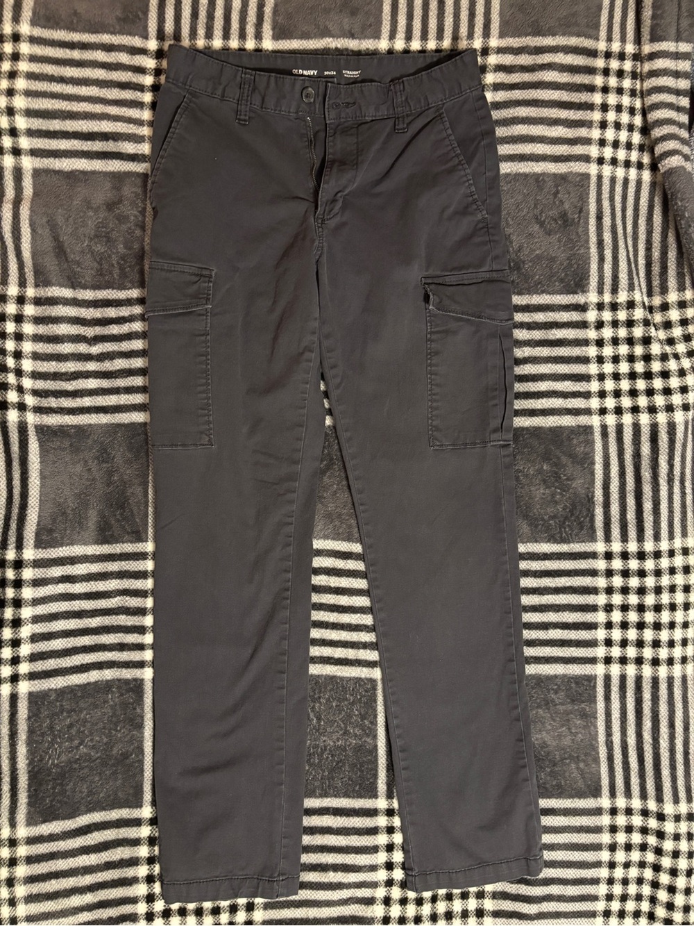 Old Navy Men’s Charcoal Black Cargo Pants